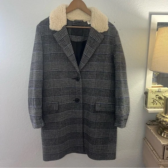 Levi's Amaya Wool Blend Fur Trimmed Collar Meteorite Plaid Pea Coat Size Small - Picture 3 of 16